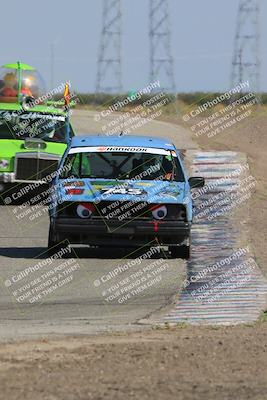 media/Oct-01-2023-24 Hours of Lemons (Sun) [[82277b781d]]/1045am (Outside Grapevine)/